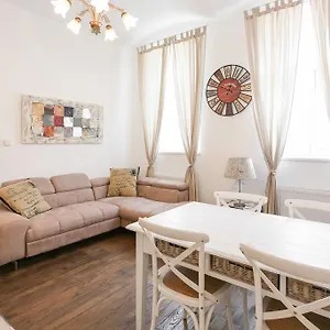  Apartmán Vintagehome Schoenbrunn