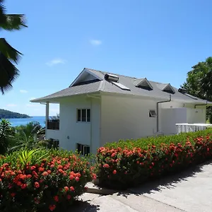 https://sailfish-beach-villas.maheislandhotels.com